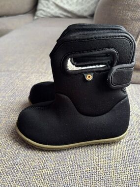 BOGS Baby Boots 7T 23 Euro Kids Toddler Waterproof Boots Shoes